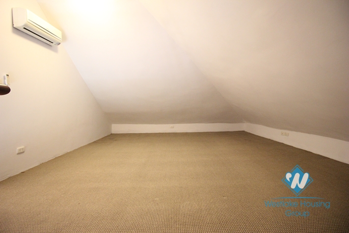 A spacious 3 bedrooms apartment for rent in Ciputra, Tay ho, Ha noi